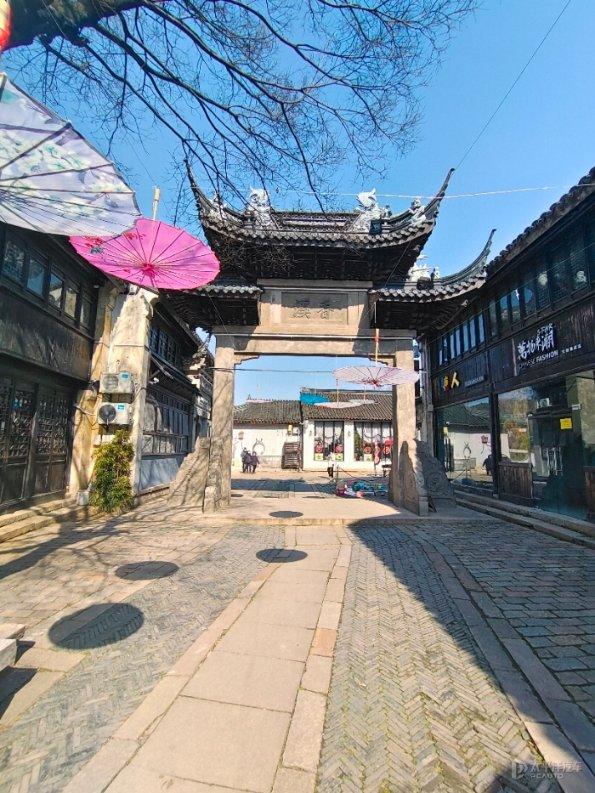 萨迪克辟谣诈伤：尼日利亚队医认为我半月板受伤，主帅因此替换我